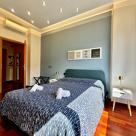 Hostdomus - Ca' Romana Apartament Spotorno